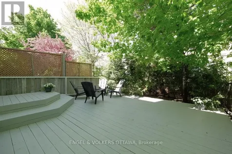 1152 Des Forets Avenue Ottawa ON K1C 5K6