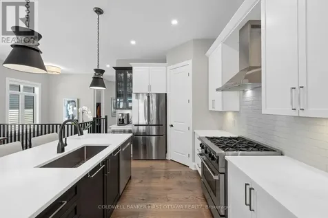 108 Scorpio Mews Ottawa ON K4M 0K3