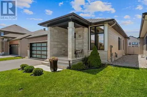 108 Scorpio Mews Ottawa ON K4M 0K3