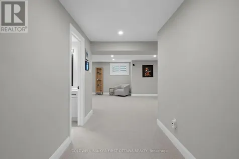 108 Scorpio Mews Ottawa ON K4M 0K3