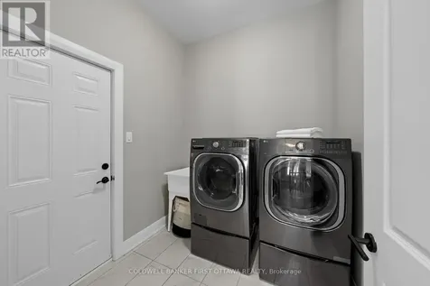 108 Scorpio Mews Ottawa ON K4M 0K3