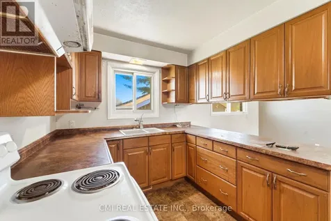 625 First Avenue Laurentian Valley ON K8A 5E3
