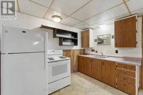 625 First Avenue Laurentian Valley ON K8A 5E3