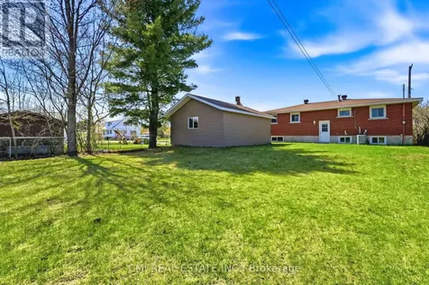 625 First Avenue Laurentian Valley ON K8A 5E3