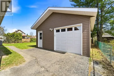 625 First Avenue Laurentian Valley ON K8A 5E3