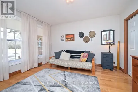 11 Lynda Avenue Mono ON L9W 1Z4