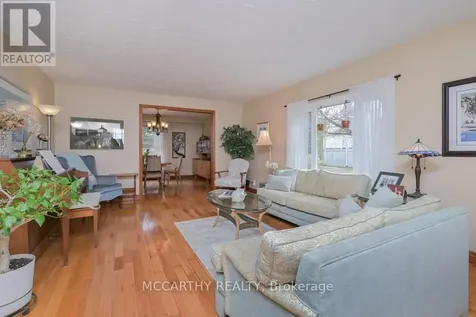 11 Lynda Avenue Mono ON L9W 1Z4