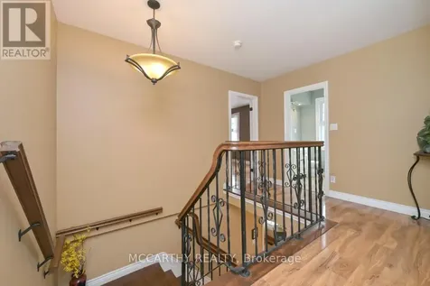 11 Lynda Avenue Mono ON L9W 1Z4