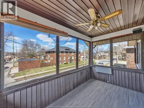 535 Pine Street Windsor ON N9A 6E6