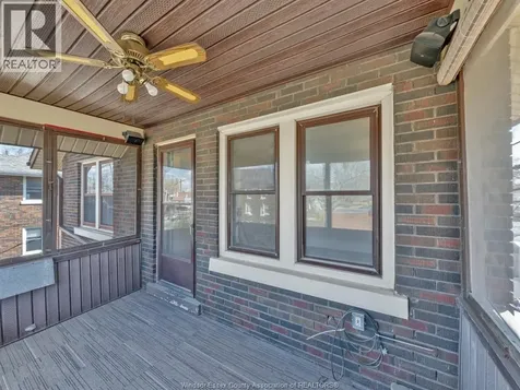535 Pine Street Windsor ON N9A 6E6