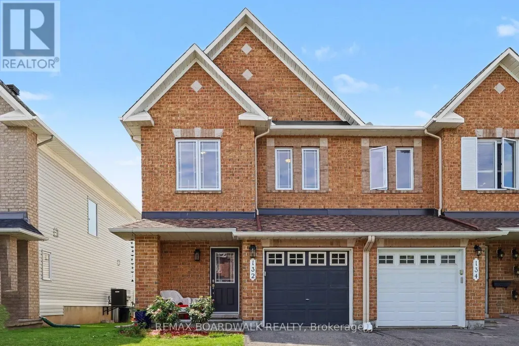 132 Montmorency Way Ottawa ON K4A 0J2