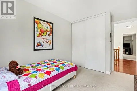 132 Montmorency Way Ottawa ON K4A 0J2