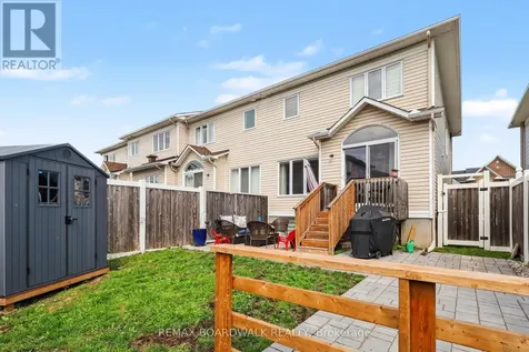 132 Montmorency Way Ottawa ON K4A 0J2