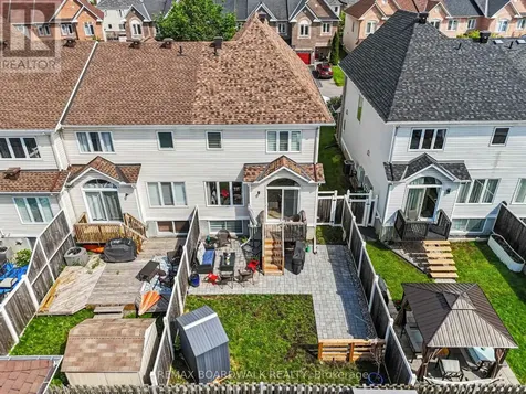 132 Montmorency Way Ottawa ON K4A 0J2