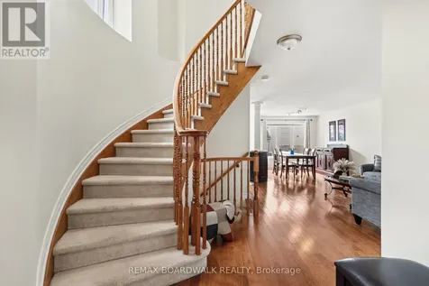 132 Montmorency Way Ottawa ON K4A 0J2