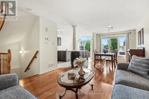 132 Montmorency Way Ottawa ON K4A 0J2
