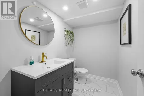 756 Dearborn Private Ottawa ON K1T 0W3