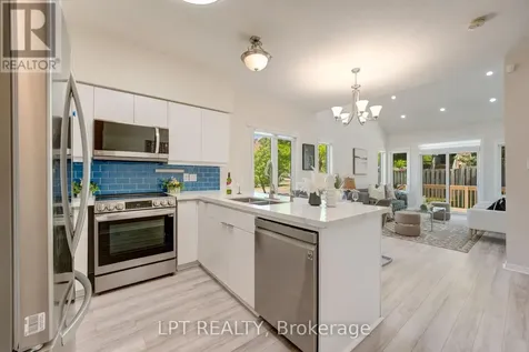 795 Laurelwood Drive Waterloo ON N2V 0A3