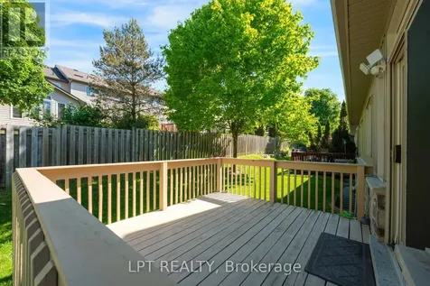 795 Laurelwood Drive Waterloo ON N2V 0A3