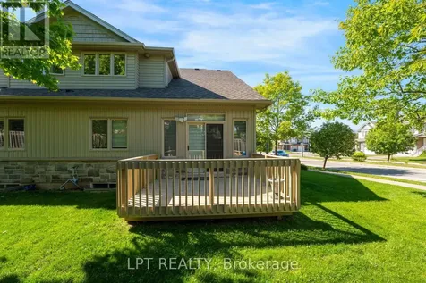 795 Laurelwood Drive Waterloo ON N2V 0A3