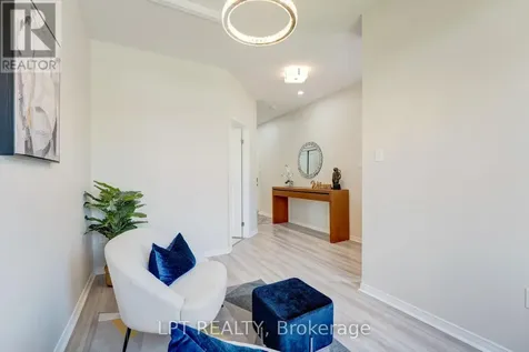 795 Laurelwood Drive Waterloo ON N2V 0A3