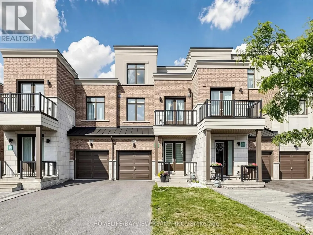 240 Elyse Court Aurora ON L4G 2C9