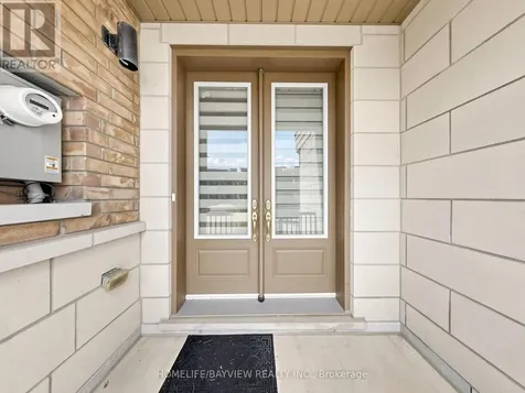 240 Elyse Court Aurora ON L4G 2C9