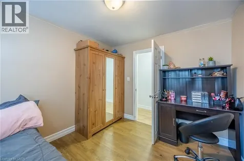 122 Queen Street Ingersoll ON N5C 3A6