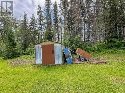 22 Rapids Avenue Cochrane ON P0L 1C0
