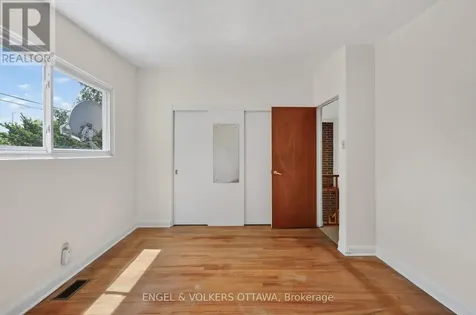 1363 Heron Road Ottawa ON K1V 6A6