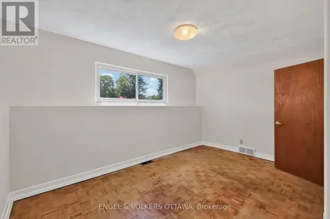1363 Heron Road Ottawa ON K1V 6A6