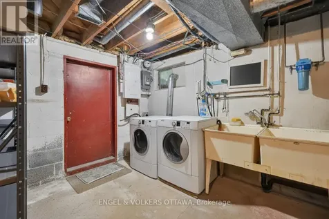 1363 Heron Road Ottawa ON K1V 6A6