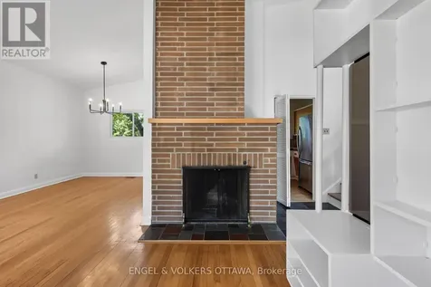 1363 Heron Road Ottawa ON K1V 6A6