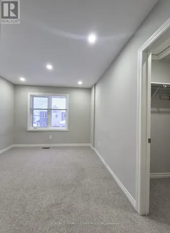 5 Gregory Avenue Collingwood ON L9Y 0Z5