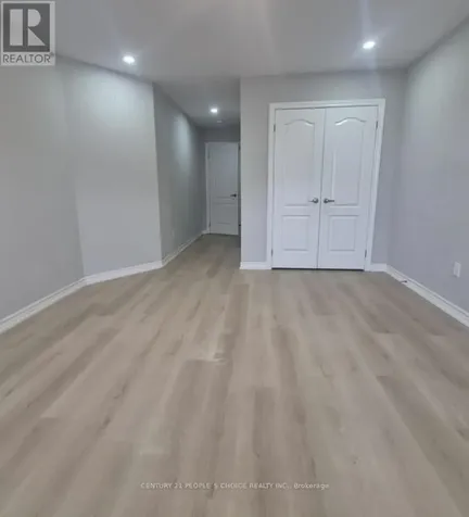 5 Gregory Avenue Collingwood ON L9Y 0Z5