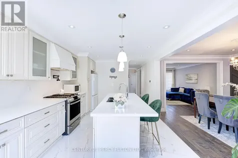 109 Woodcroft Lane Vaughan (west Woodbridge) ON L4L 6T2