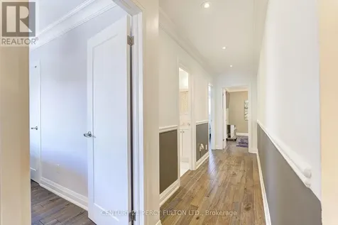109 Woodcroft Lane Vaughan (west Woodbridge) ON L4L 6T2