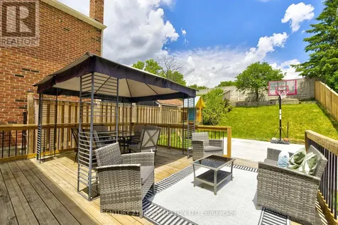 109 Woodcroft Lane Vaughan (west Woodbridge) ON L4L 6T2