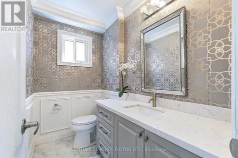 109 Woodcroft Lane Vaughan (west Woodbridge) ON L4L 6T2