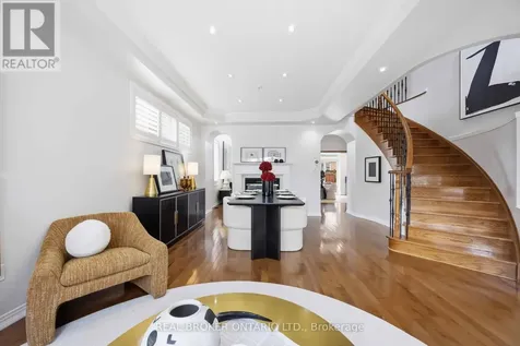 50 Robert Grundy Road Markham (cachet) ON L6C 3A3