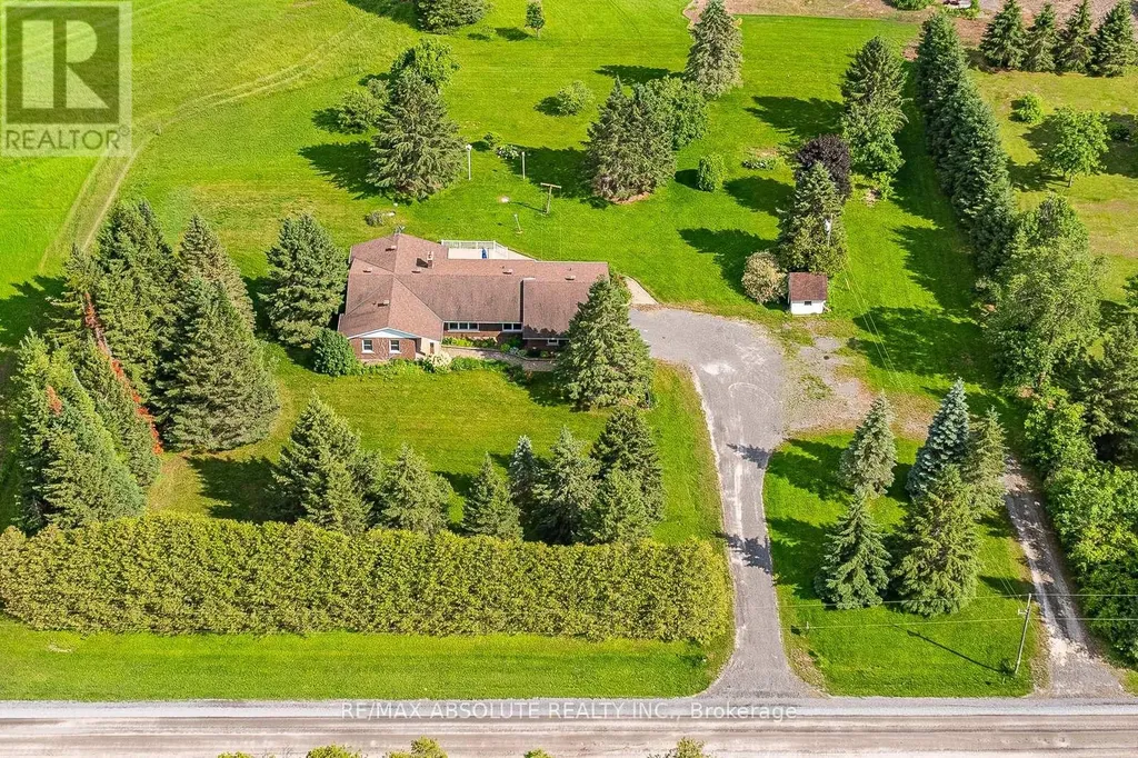 2772 Harbison Road Ottawa ON K0A 2Z0