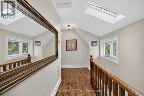 119 Strathcona Avenue Ottawa ON K1S 1X5