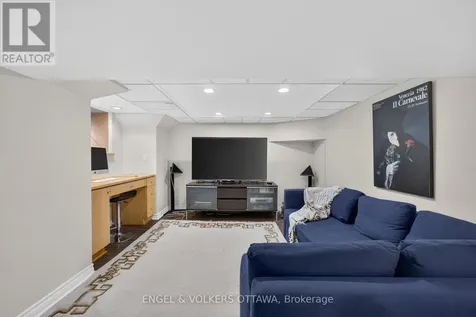 119 Strathcona Avenue Ottawa ON K1S 1X5