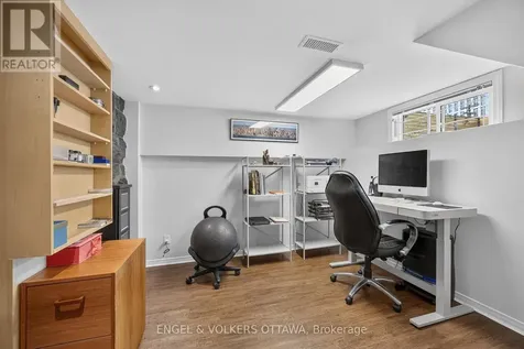 119 Strathcona Avenue Ottawa ON K1S 1X5