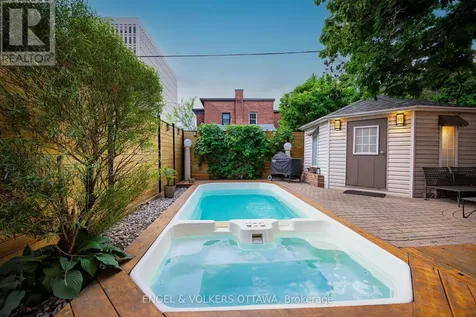 119 Strathcona Avenue Ottawa ON K1S 1X5