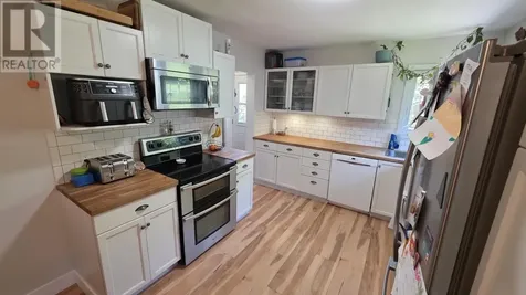 912 Ninth Street Kenora ON P9N 2T2