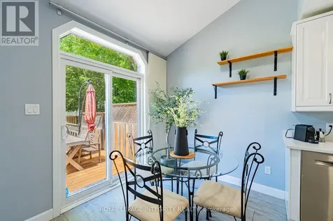 208 Blackdome Crescent Ottawa ON K2T 1A6