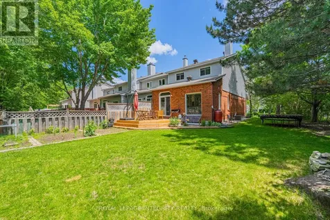 208 Blackdome Crescent Ottawa ON K2T 1A6