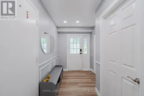 208 Blackdome Crescent Ottawa ON K2T 1A6