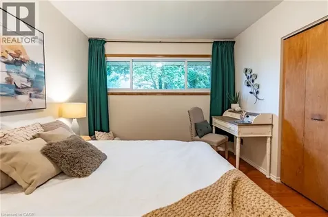 62 Boniface Avenue Kitchener ON N2C 1L9